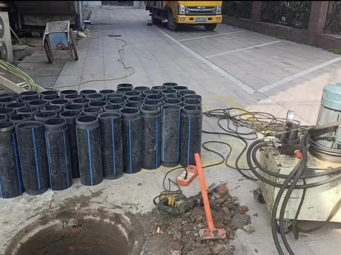 宝鸡PE置换管厂家 DN315置换管 非开挖管短管置换